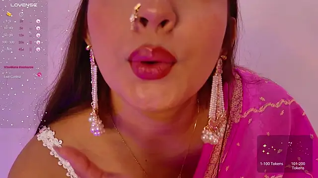 Snapshot of ashalisha chatting on 01/27/25, 01:19 ashalisha online show from 01/27/25, 01:19