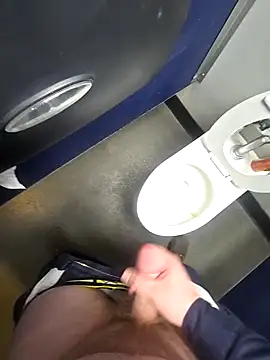 Snapshot of WhiteMeat069 chatting on 01/22/25, 05:59 WhiteMeat069 online show from 01/22/25, 05:59