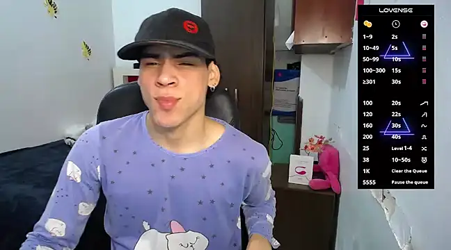 Snapshot of ricksamm chatting on 01/09/25, 01:56 ricksamm online show from 01/09/25, 01:56