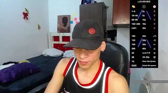 Snapshot of ricksamm chatting on 01/11/25, 02:58 ricksamm online show from 01/11/25, 02:58