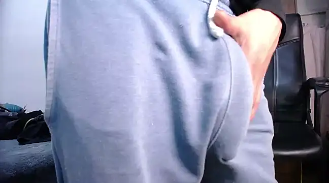 Snapshot of ricksamm chatting on 01/29/25, 12:24 ricksamm online show from 01/29/25, 12:24