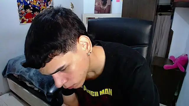 Snapshot of ricksamm chatting on 02/24/25, 01:31 ricksamm online show from 02/24/25, 01:31