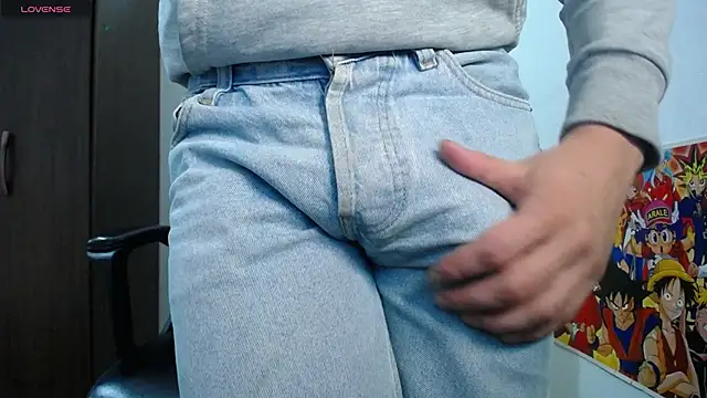 Snapshot of ricksamm chatting on 11/02/25, 12:13 ricksamm online show from 11/02/25, 12:13