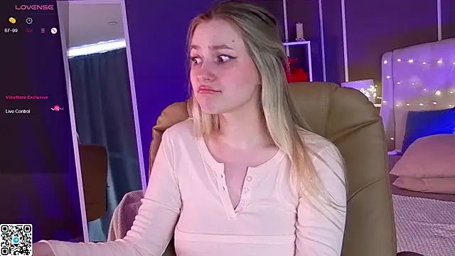 elinanortas online show from 03/12/25, 07:24