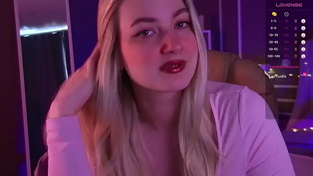 elinanortas online show from 03/19/25, 04:14