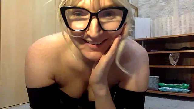 Snapshot of vanda26hot chatting on 02/14/26, 03:20 vanda26hot online show from 02/14/26, 03:20