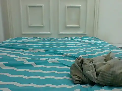 Snapshot of sweetshilahh chatting on 04/28/26, 06:13 sweetshilahh online show from 04/28/26, 06:13