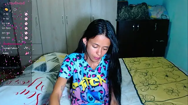 Mia sexy18  online show from 04/14/26, 01:44