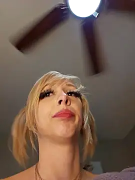 AmethystFoxx online show from 02/13/25, 09:06