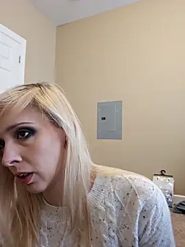 AmethystFoxx online show from 10/29/25, 07:37