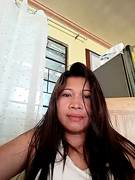 wildlavender69 online show from 04/18/26, 04:16