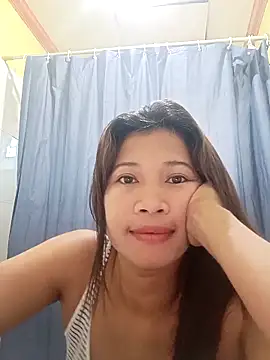 wildlavender69 online show from 04/20/26, 09:23