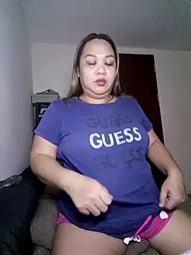 Snapshot of Sweet_asian_kylie chatting on 03/02/25, 06:08 Sweet asian kylie online show from 03/02/25, 06:08