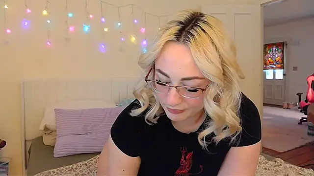 ashleyblaydex online show from 02/17/26, 08:59