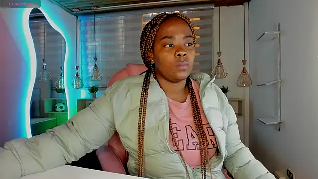 Snapshot of aleja17_xxx chatting on 09/19/25, 07:58 aleja17 xxx online show from 09/19/25, 07:58