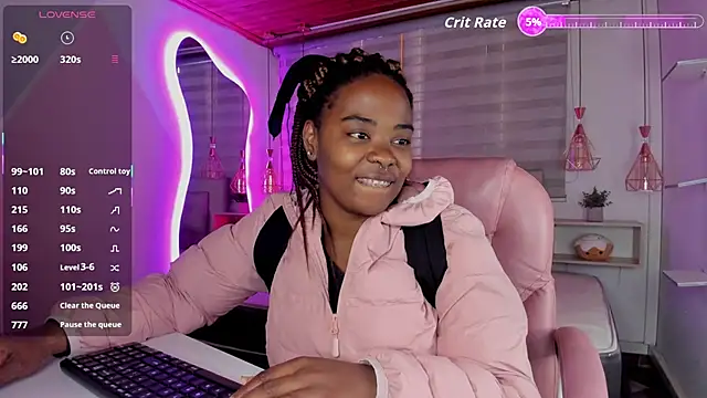 Snapshot of aleja17_xxx chatting on 10/17/25, 07:38 aleja17 xxx online show from 10/17/25, 07:38