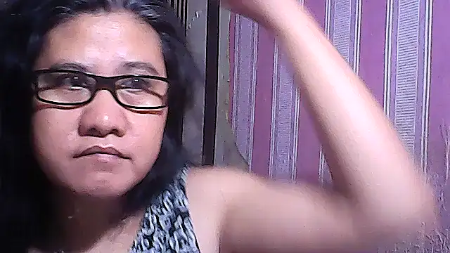 sweetsosie18 online show from 09/12/25, 07:19