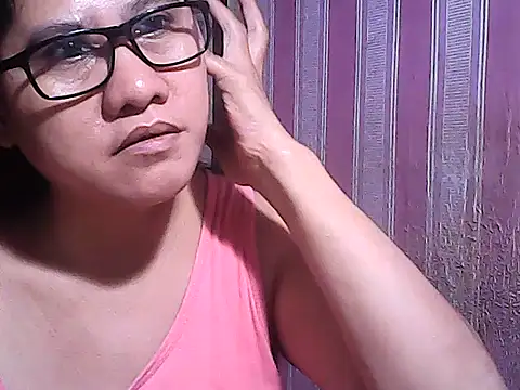 sweetsosie18 online show from 11/16/25, 02:55