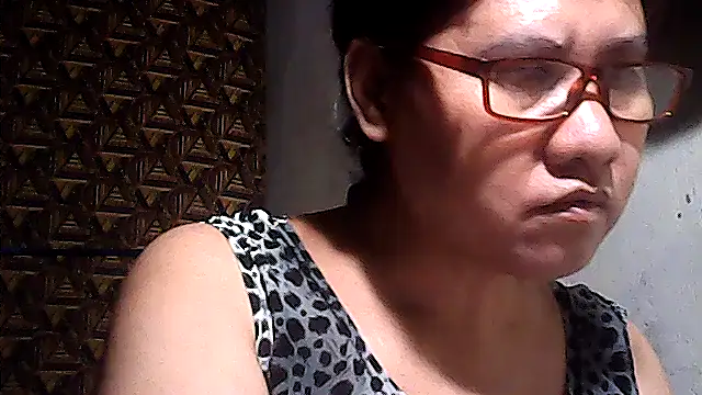 sweetsosie18 online show from 04/03/26, 07:28