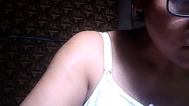 sweetsosie18 online show from 07/12/26, 10:17
