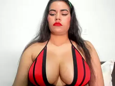 roxanamariahills  online show from 12/02/24, 09:50