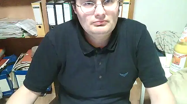 makau1 online show from 01/31/25, 11:56