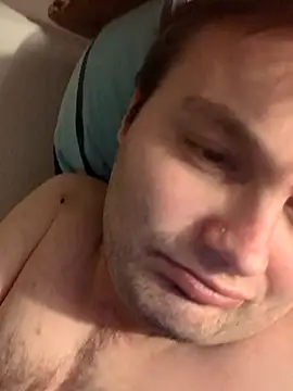 makau1 online show from 09/28/25, 09:42