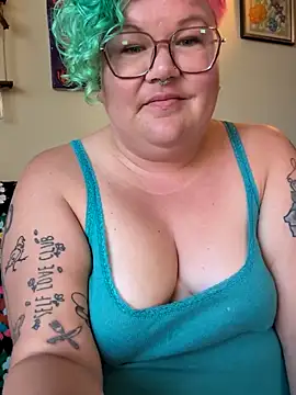 Snapshot of PotOfGreer chatting on 09/16/25, 07:26 PotOfGreer online show from 09/16/25, 07:26