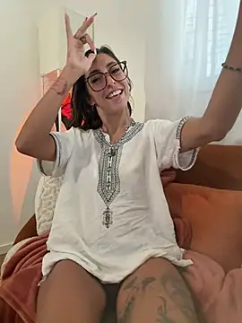 amanilouve online show from 03/30/26, 11:00