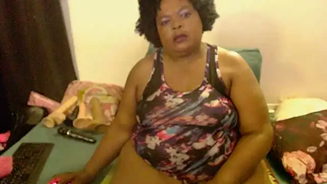 MatureBootyBabe4Uxx online show from 12/20/25, 02:07