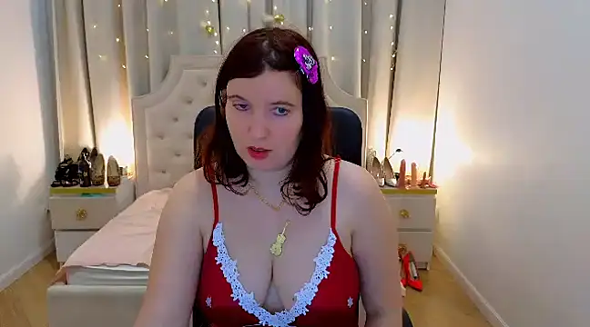 AmazingTori online show from 01/10/25, 01:20