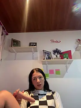 MadisonCambel online show from 01/15/25, 04:11