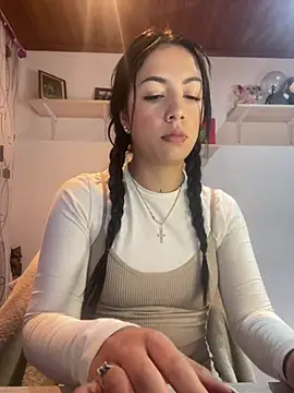 MadisonCambel online show from 02/11/25, 02:25