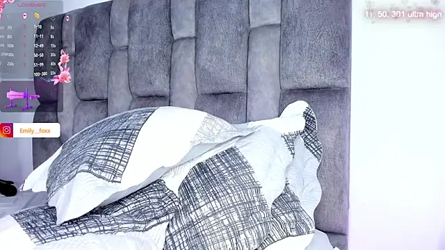 emily fox1 online show from 04/18/26, 11:03