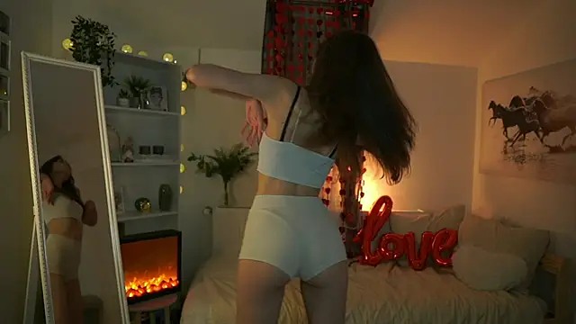 Abella Danger X online show from 02/12/25, 03:38