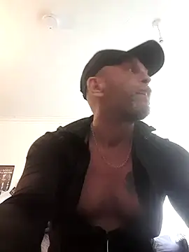 Verynaughtyx online show from 05/03/26, 02:23