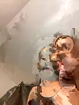 Snapshot of Big_papirocky chatting on 10/21/25, 02:34 Big papirocky online show from 10/21/25, 02:34