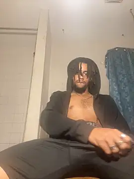 Snapshot of Big_papirocky chatting on 10/25/25, 01:57 Big papirocky online show from 10/25/25, 01:57