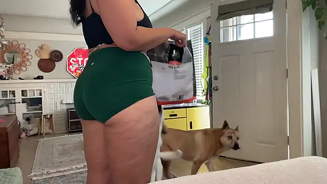 Snapshot of dreamyriri chatting on 02/22/26, 09:46 dreamyriri online show from 02/22/26, 09:46