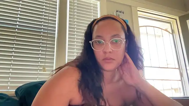 dreamyriri online show from 04/14/26, 06:47