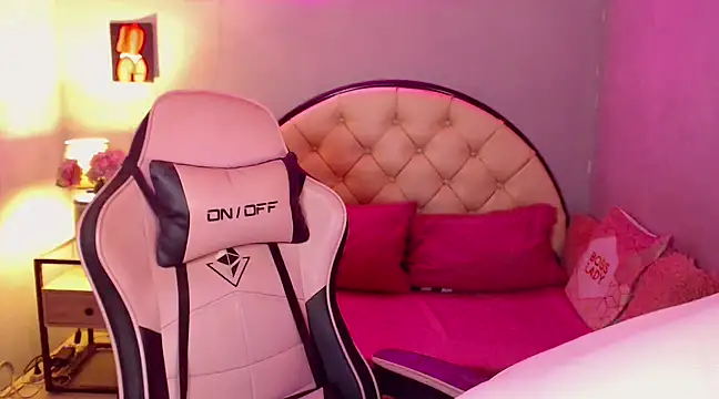 WeezyBabyXoxo online show from 03/17/25, 06:51