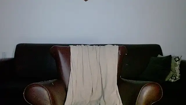 Linda1975 online show from 02/26/26, 10:53