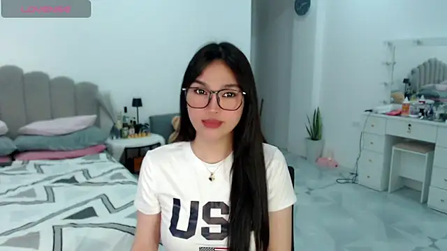 LoveMarieFoxxx online show from 02/02/26, 06:39