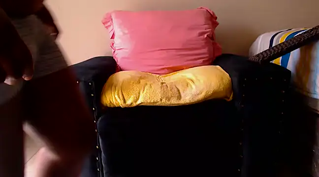 zuluboyxx online show from 02/02/25, 10:57