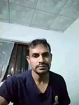 Snapshot of wasaa083 chatting on 02/11/25, 06:01 wasaa083 online show from 02/11/25, 06:01