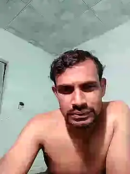 Snapshot of wasaa083 chatting on 02/28/25, 05:26 wasaa083 online show from 02/28/25, 05:26