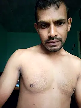 Snapshot of wasaa083 chatting on 09/21/25, 12:56 wasaa083 online show from 09/21/25, 12:56