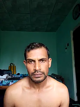 Snapshot of wasaa083 chatting on 09/28/25, 01:11 wasaa083 online show from 09/28/25, 01:11