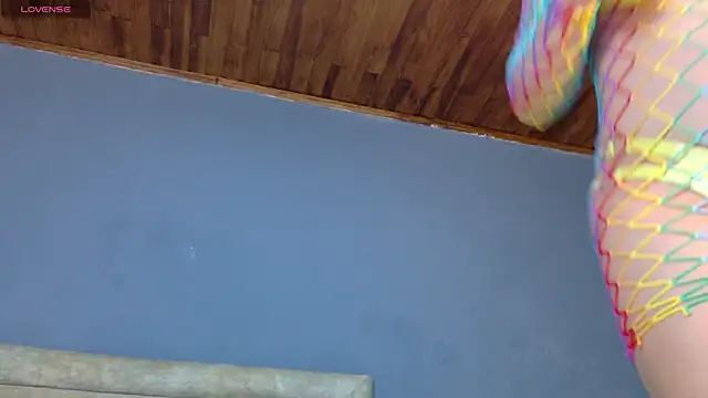 nicol snow online show from 04/11/26, 07:18