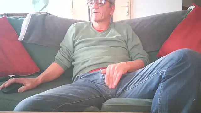 GorgeousMarketer online show from 01/18/26, 02:54